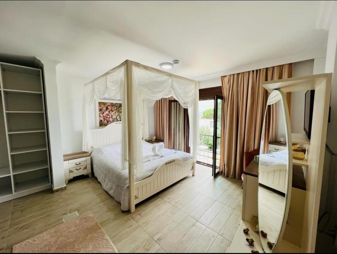 Ella Willa Suite House Butik Otel グレ エクステリア 写真
